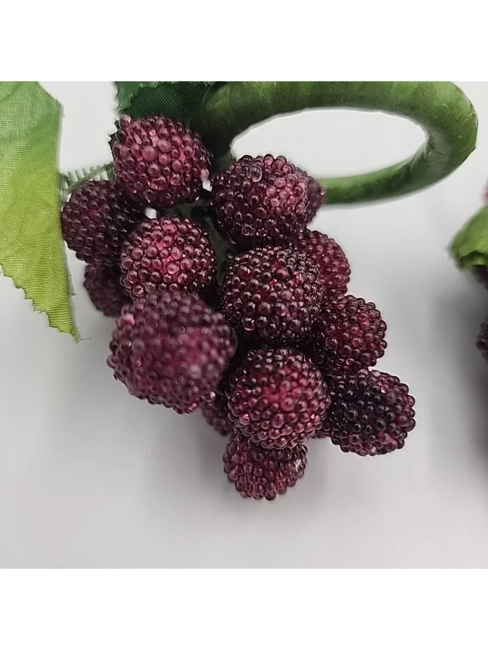 Pier 1 Imports Beaded Red Purple Grape Cluster Napkin Rings Set of 4